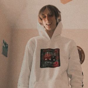 Meet your Posher, Seth